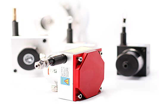 公司? />
      <div   id=